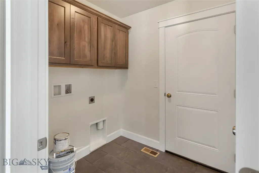 3731 S Arizona Street Butte MT 59701