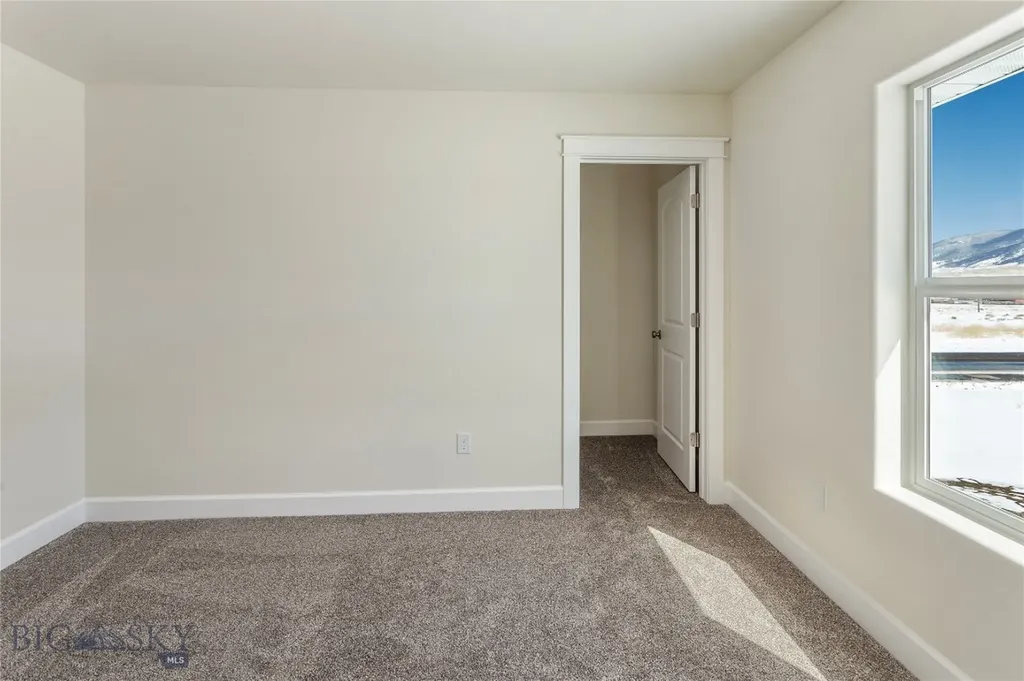 3731 S Arizona Street Butte MT 59701