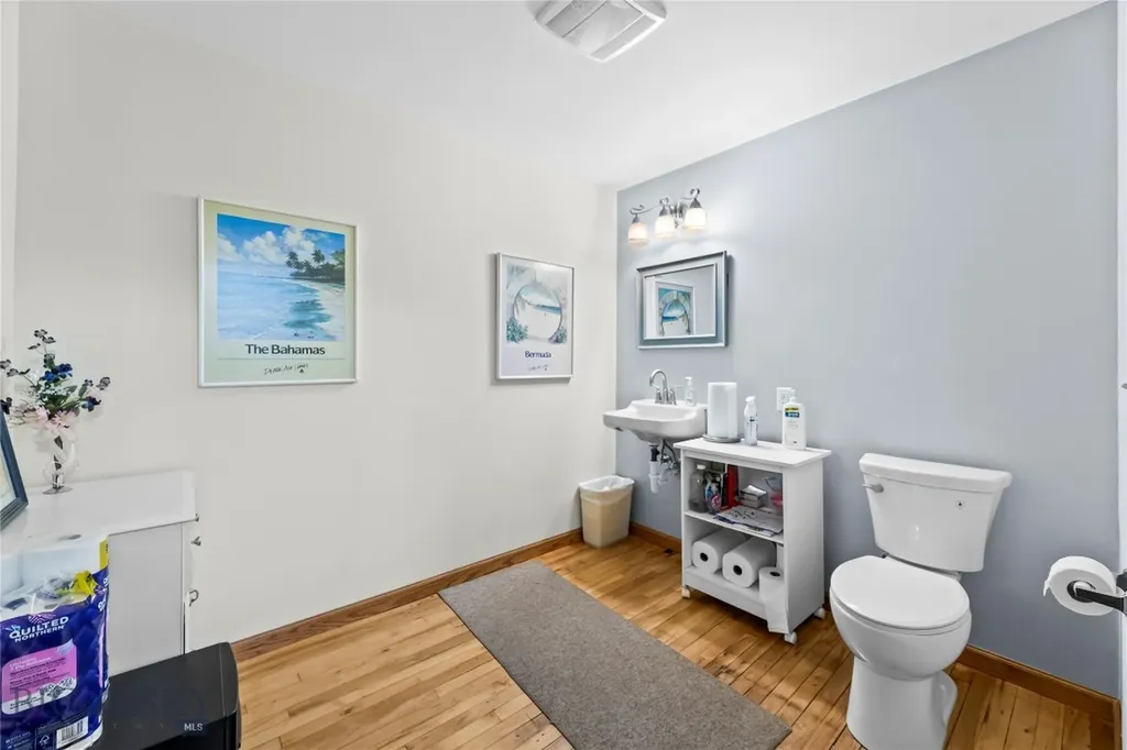 124/126 S 2nd Livingston MT 59047