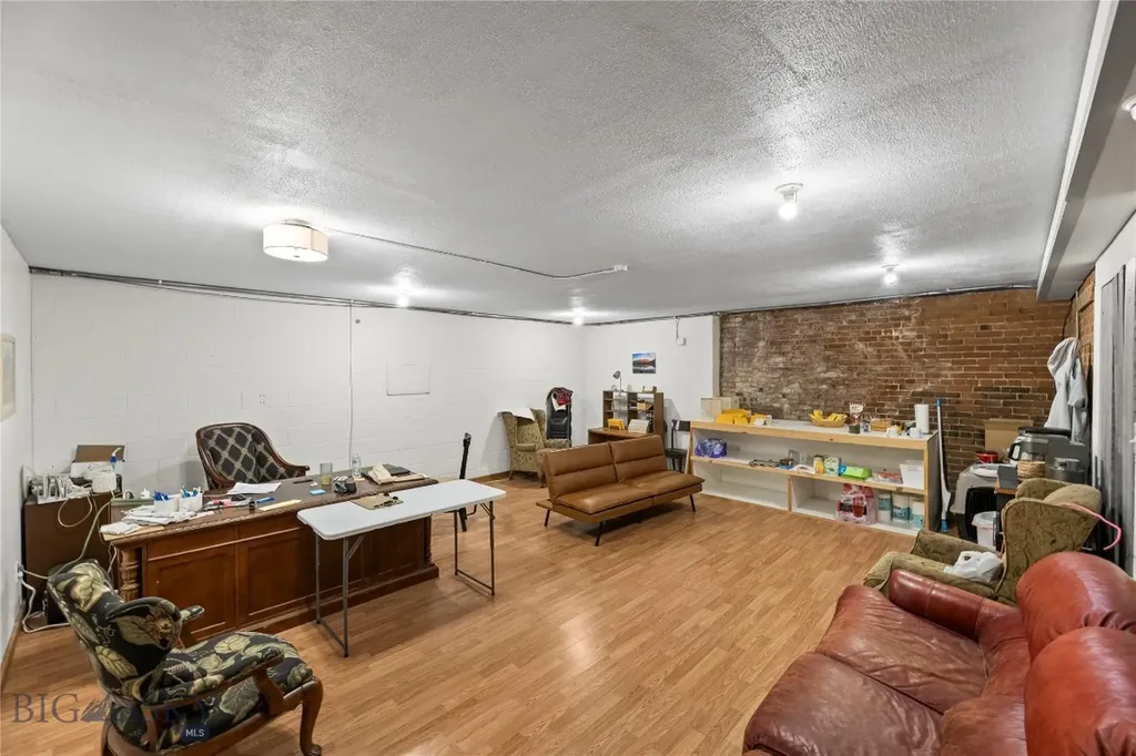 124/126 S 2nd Livingston MT 59047