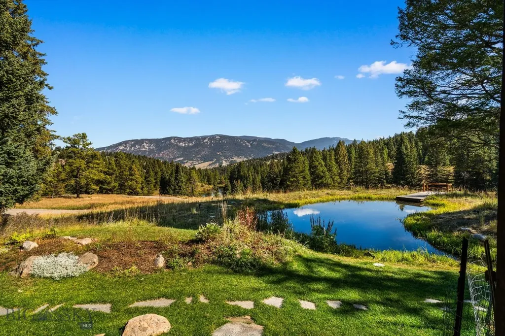 2700 Beaver Creek Road Gallatin Gateway MT 59730