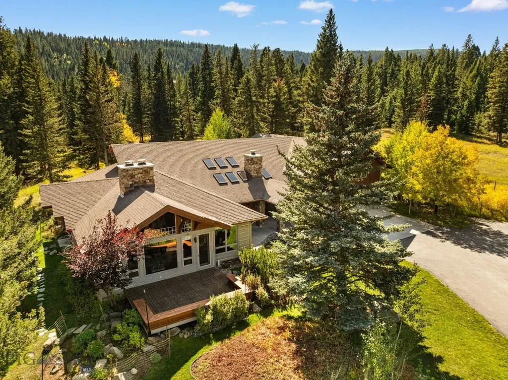 2700 Beaver Creek Road Gallatin Gateway MT 59730
