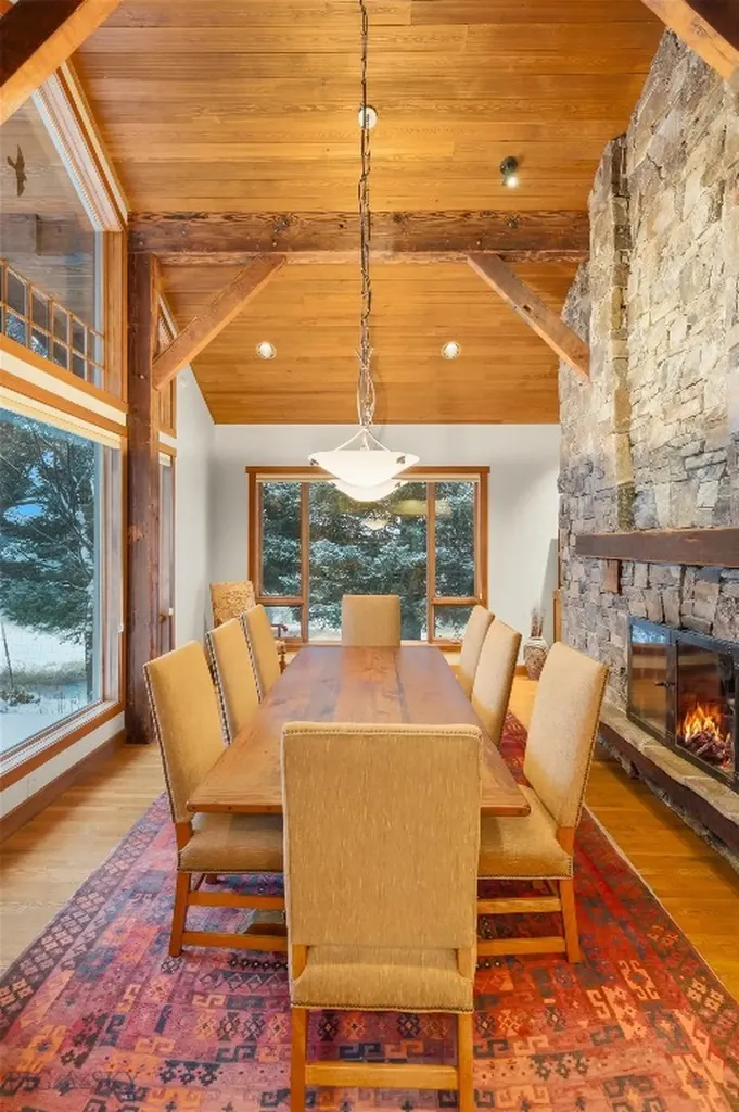 2700 Beaver Creek Road Gallatin Gateway MT 59730