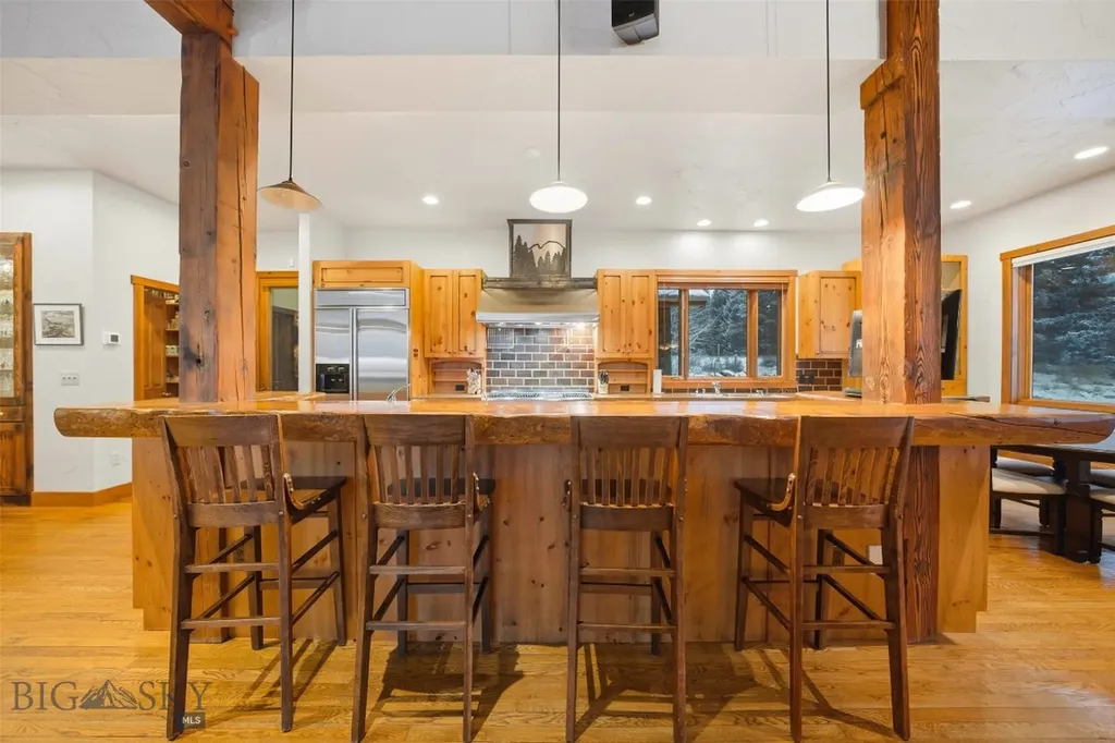2700 Beaver Creek Road Gallatin Gateway MT 59730