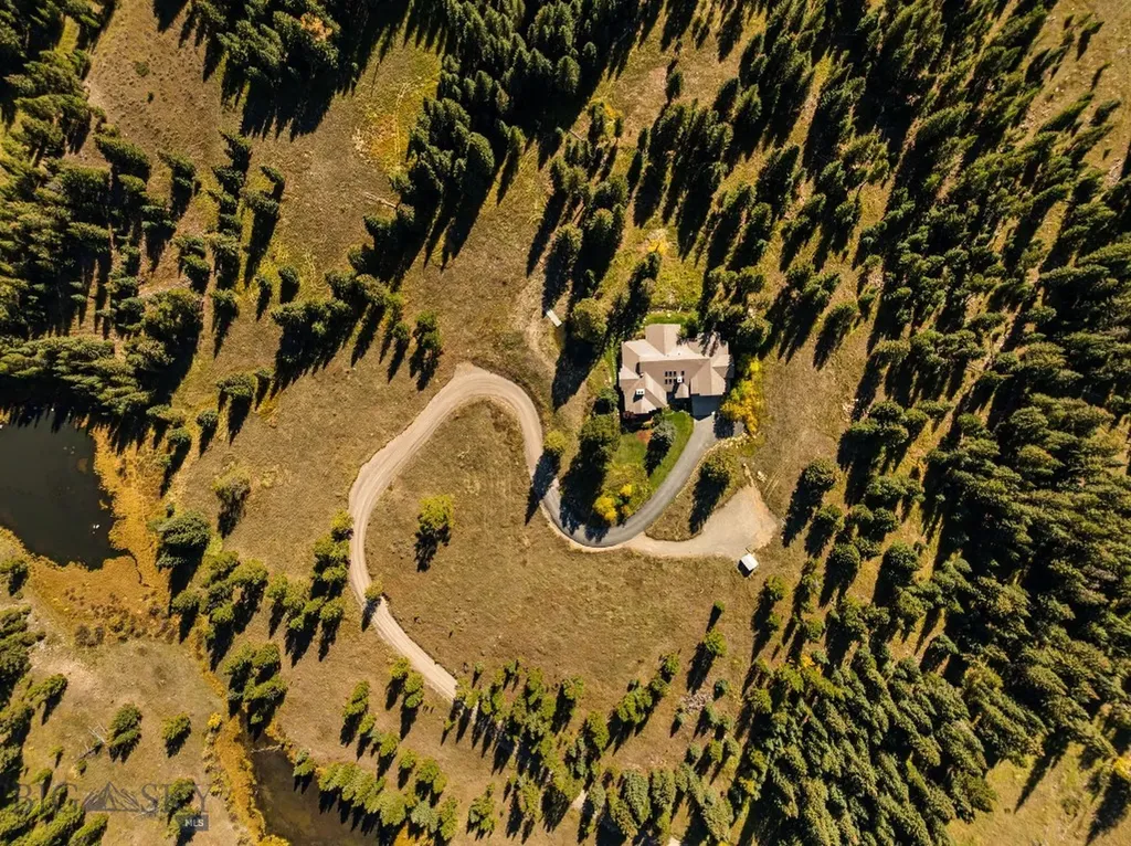 2700 Beaver Creek Road Gallatin Gateway MT 59730