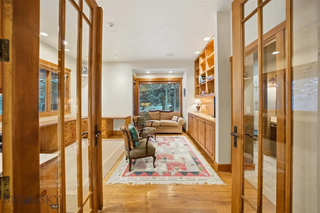 2700 Beaver Creek Road Gallatin Gateway MT 59730