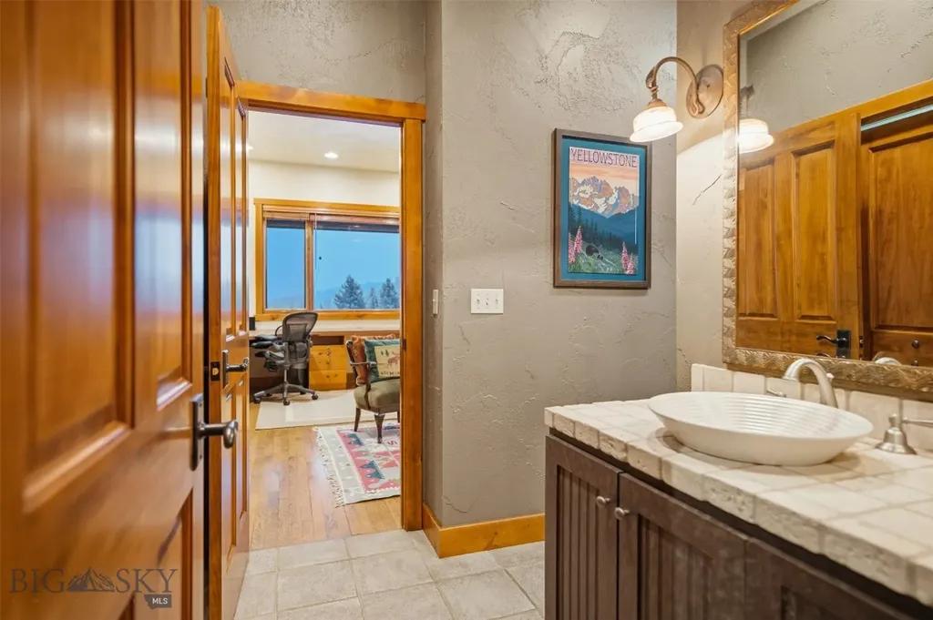 2700 Beaver Creek Road Gallatin Gateway MT 59730