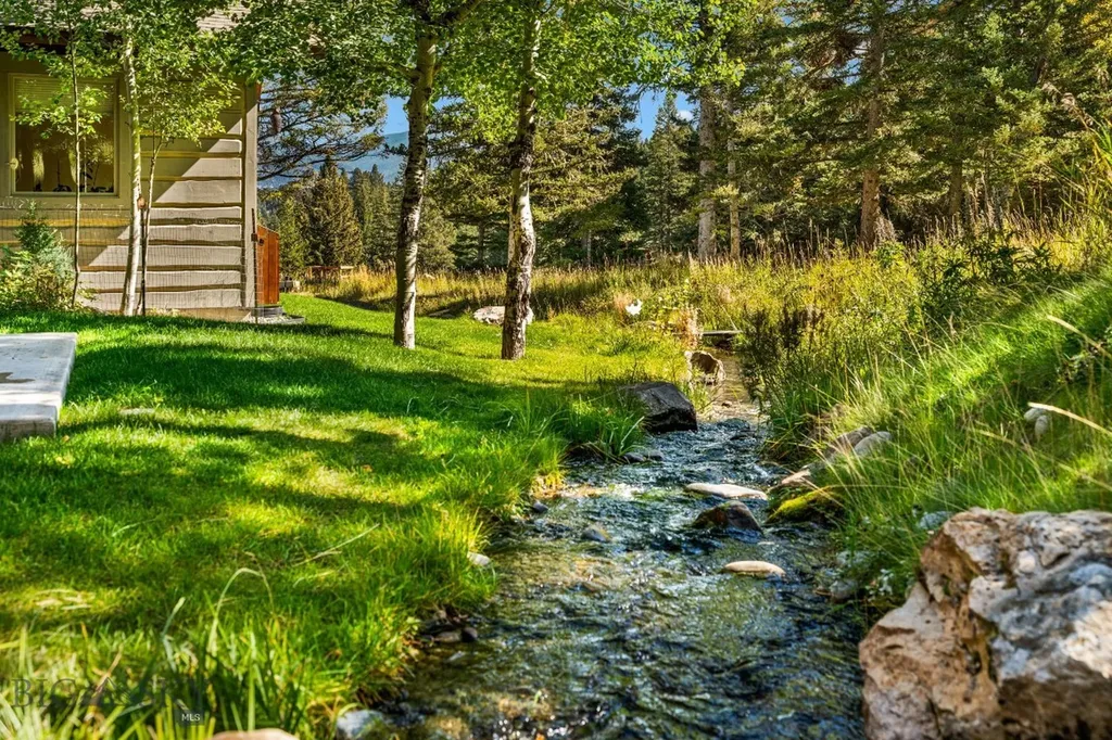 2700 Beaver Creek Road Gallatin Gateway MT 59730