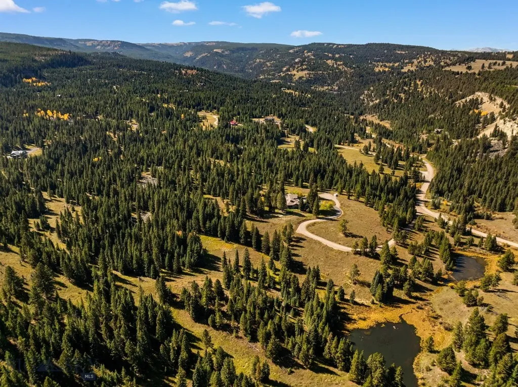 2700 Beaver Creek Road Gallatin Gateway MT 59730