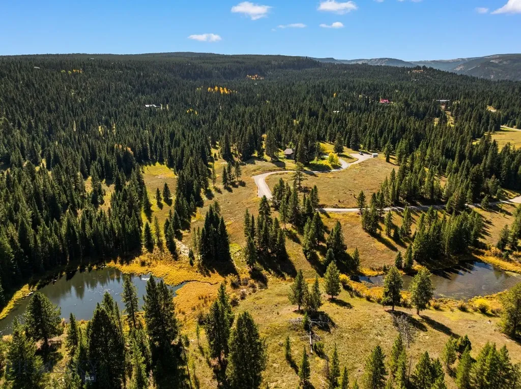 2700 Beaver Creek Road Gallatin Gateway MT 59730