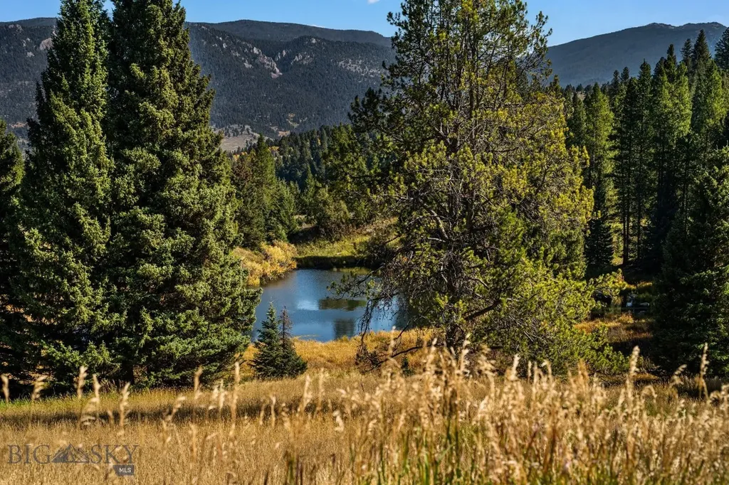 2700 Beaver Creek Road Gallatin Gateway MT 59730