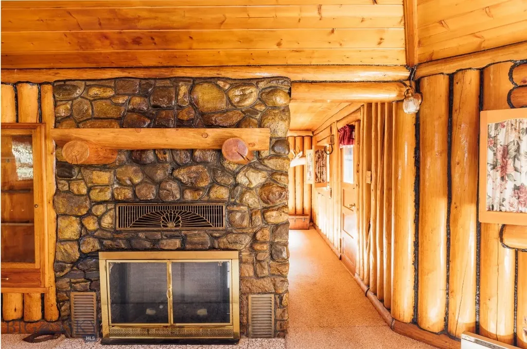 124 Deep Creek Road Livingston MT 59047