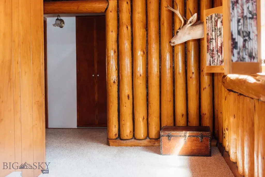 124 Deep Creek Road Livingston MT 59047