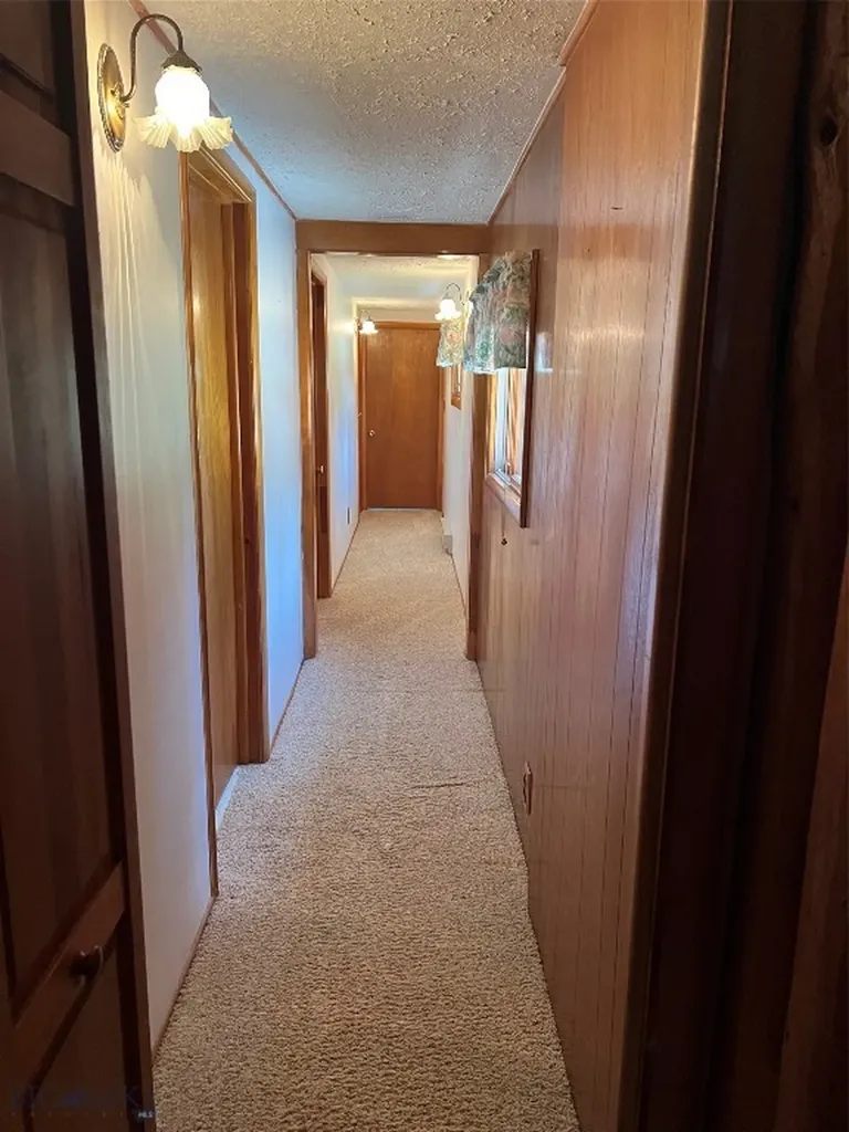 124 Deep Creek Road Livingston MT 59047
