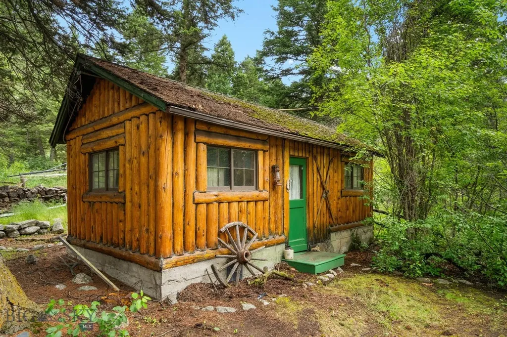 124 Deep Creek Road Livingston MT 59047