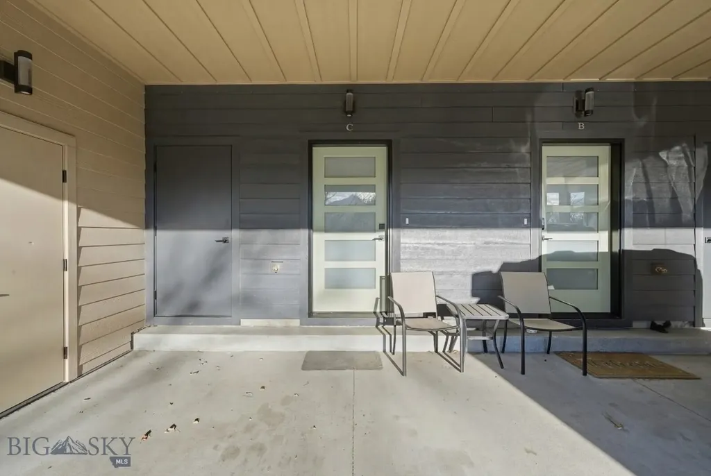 103 N M Street Livingston MT 59047