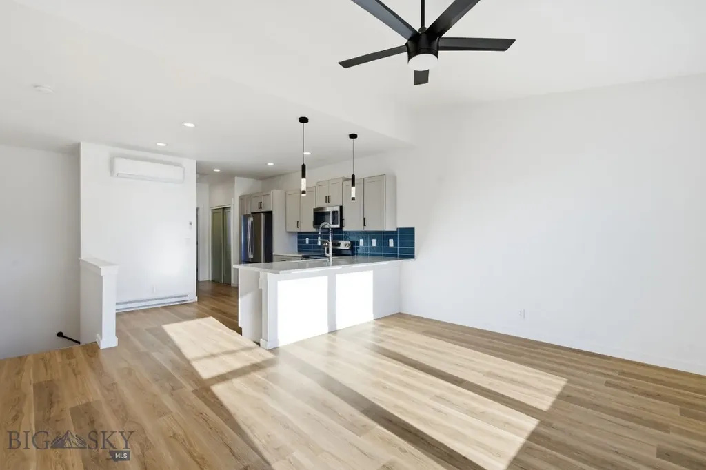 103 N M Street Livingston MT 59047
