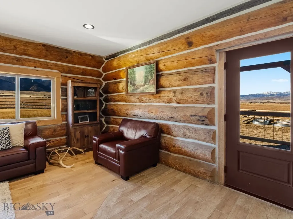17 Tex's Loop Alder MT 59710