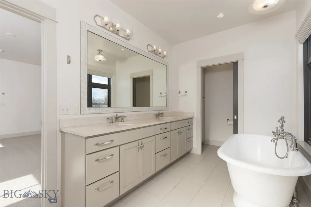 201 & 201 1/2 N Black Avenue Bozeman MT 59715