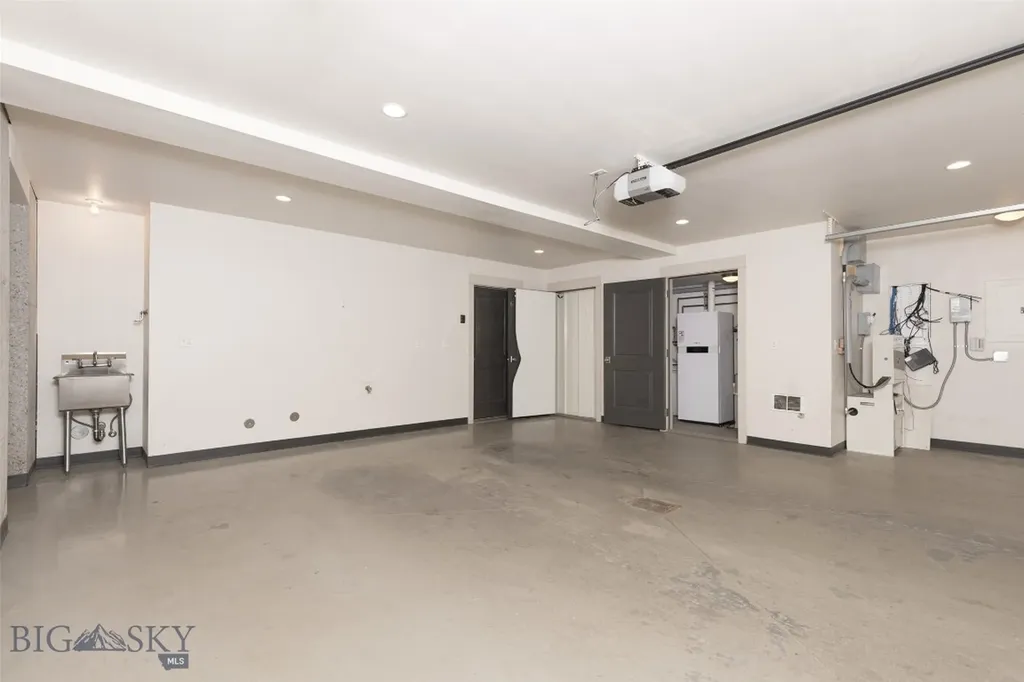 201 & 201 1/2 N Black Avenue Bozeman MT 59715