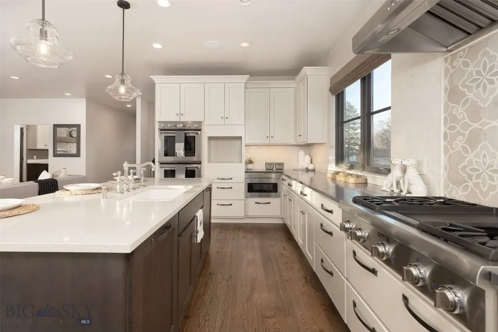 201 & 201 1/2 N Black Avenue Bozeman MT 59715