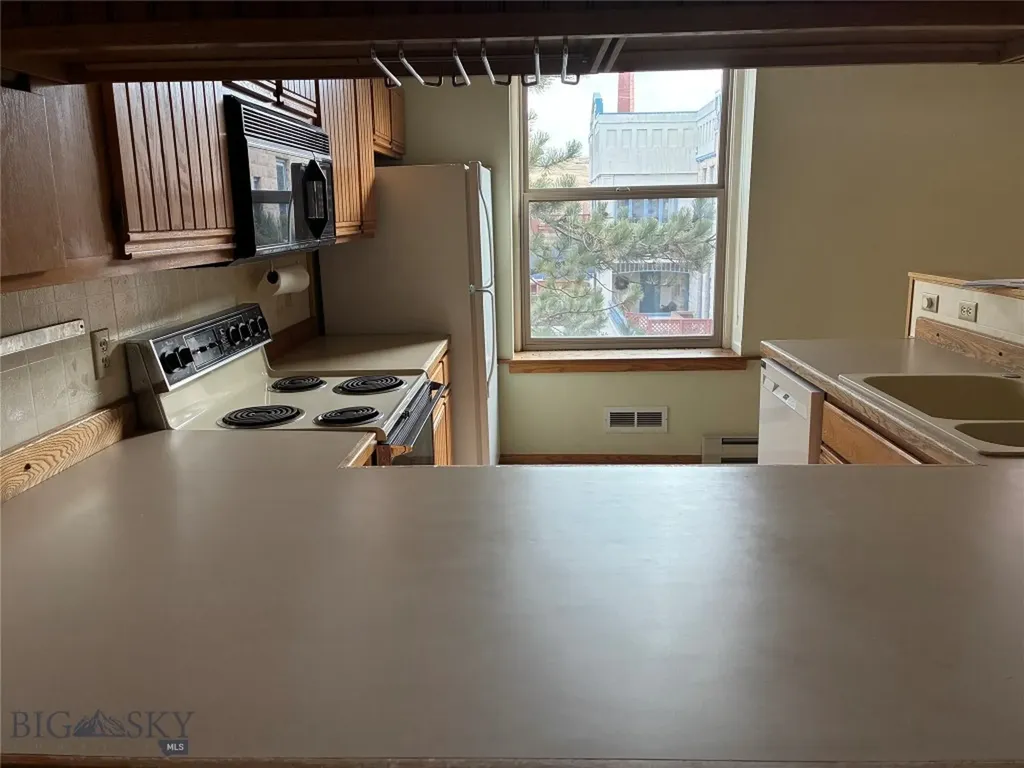 1000 Fountain Terrace Lewistown MT 59457