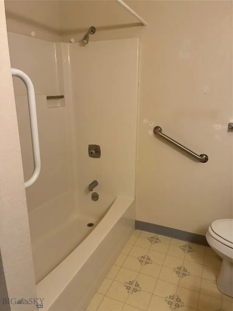 1000 Fountain Terrace Lewistown MT 59457