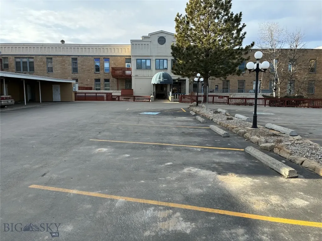 1000 Fountain Terrace Lewistown MT 59457