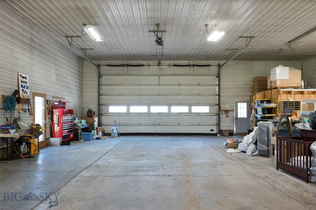 56 & 70 E Williams Road Gallatin Gateway MT 59730