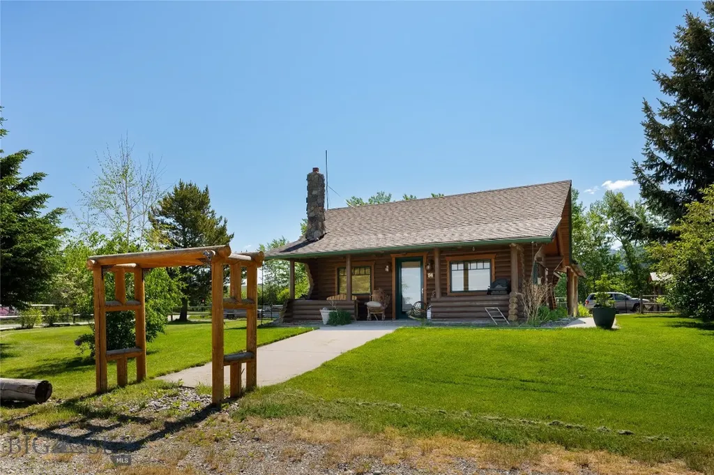 56 & 70 E Williams Road Gallatin Gateway MT 59730