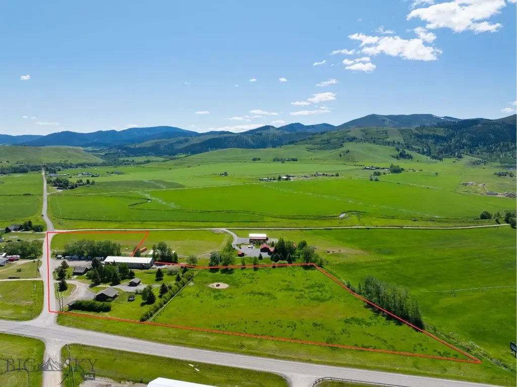 56 & 70 E Williams Road Gallatin Gateway MT 59730