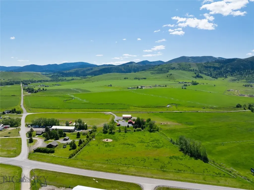 56 & 70 E Williams Road Gallatin Gateway MT 59730