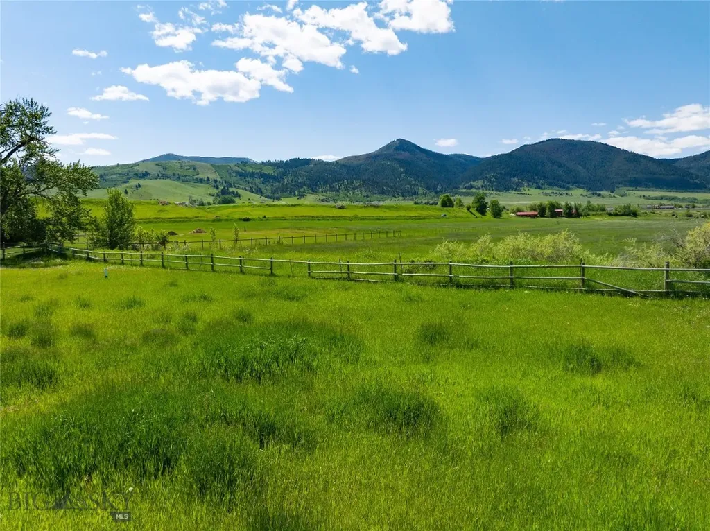 56 & 70 E Williams Road Gallatin Gateway MT 59730