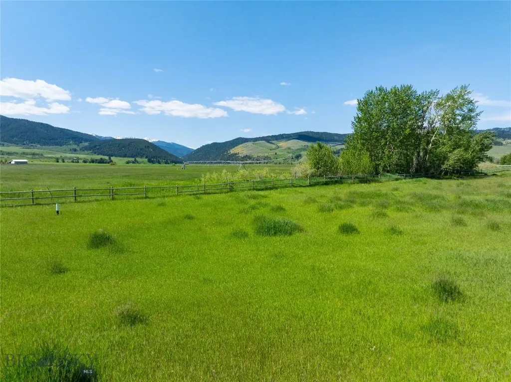 56 & 70 E Williams Road Gallatin Gateway MT 59730