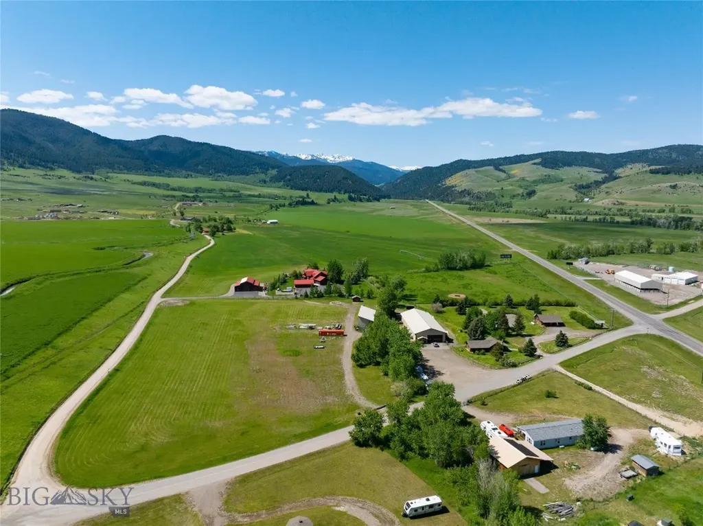 56 & 70 E Williams Road Gallatin Gateway MT 59730