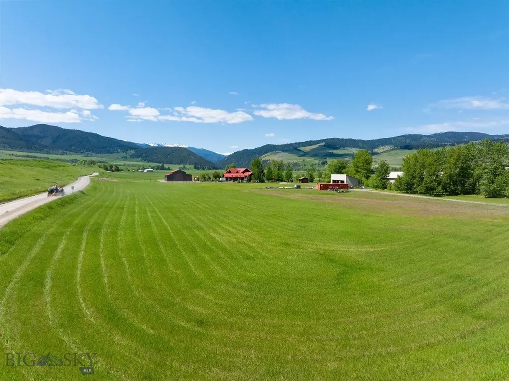 56 & 70 E Williams Road Gallatin Gateway MT 59730
