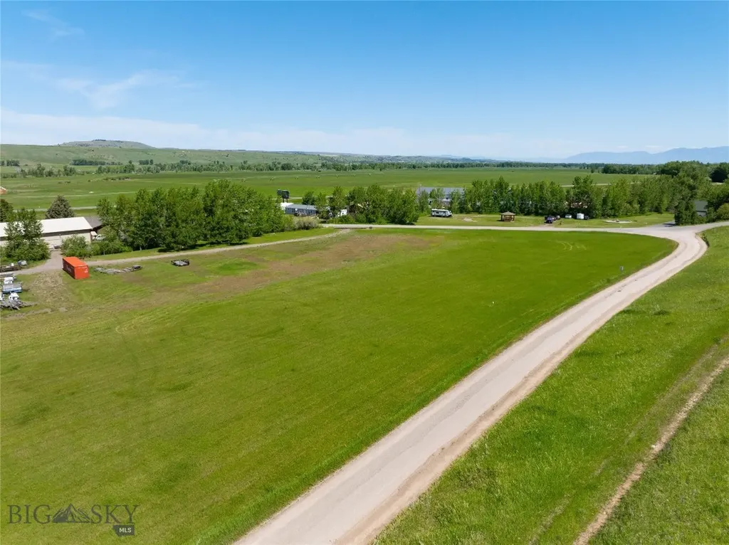 56 & 70 E Williams Road Gallatin Gateway MT 59730