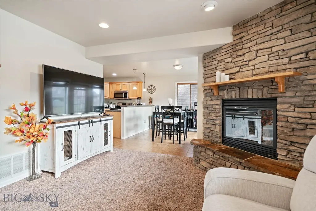 3206 Warbler Way Bozeman MT 59718