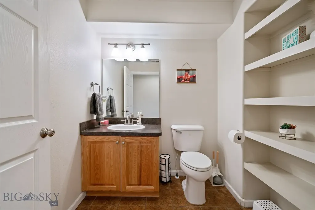 3206 Warbler Way Bozeman MT 59718