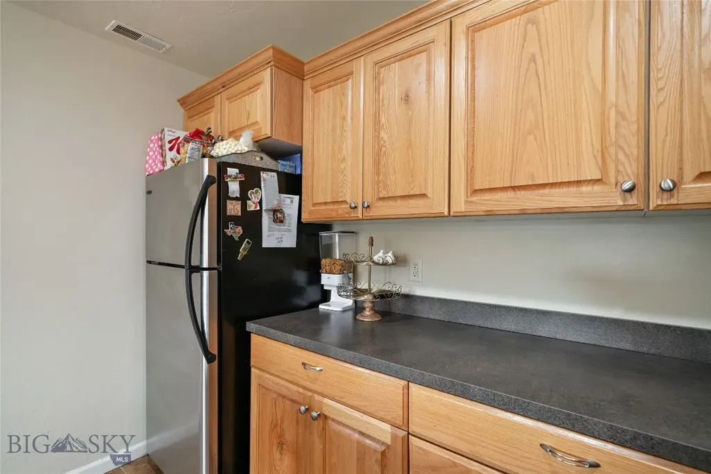 3206 Warbler Way Bozeman MT 59718