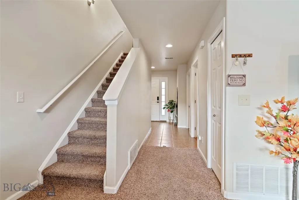 3206 Warbler Way Bozeman MT 59718