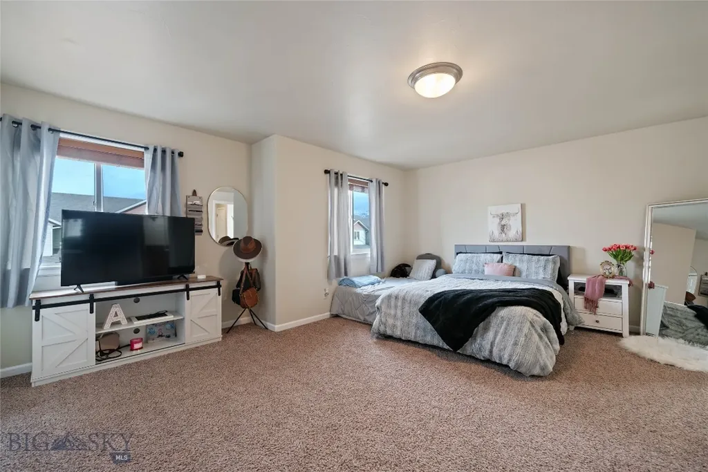 3206 Warbler Way Bozeman MT 59718