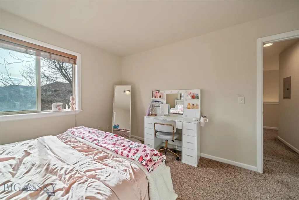 3206 Warbler Way Bozeman MT 59718