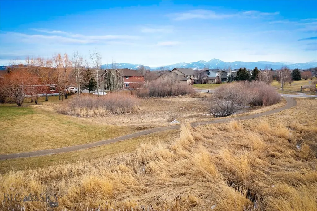 3206 Warbler Way Bozeman MT 59718