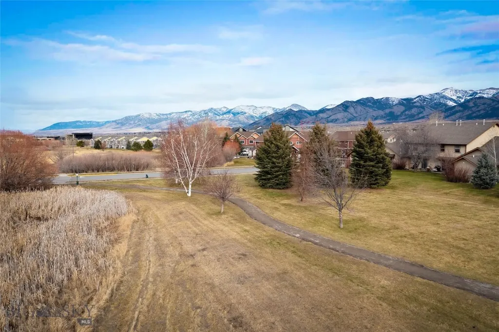 3206 Warbler Way Bozeman MT 59718