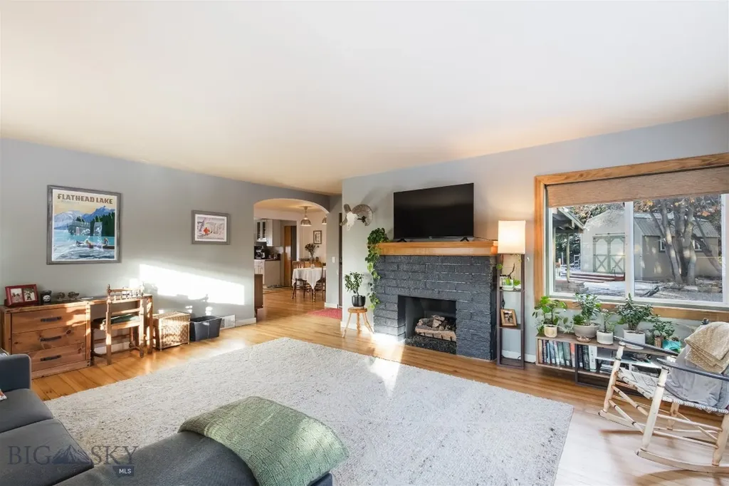 1232 N 8th Avenue Bozeman MT 59715