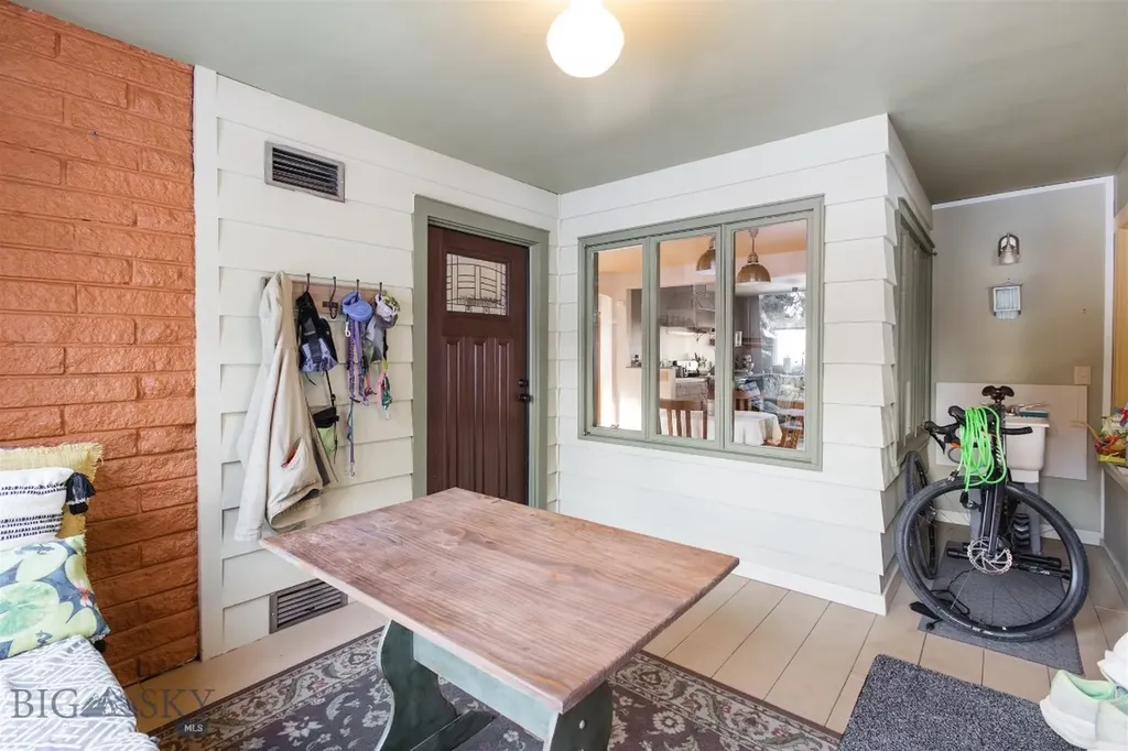 1232 N 8th Avenue Bozeman MT 59715