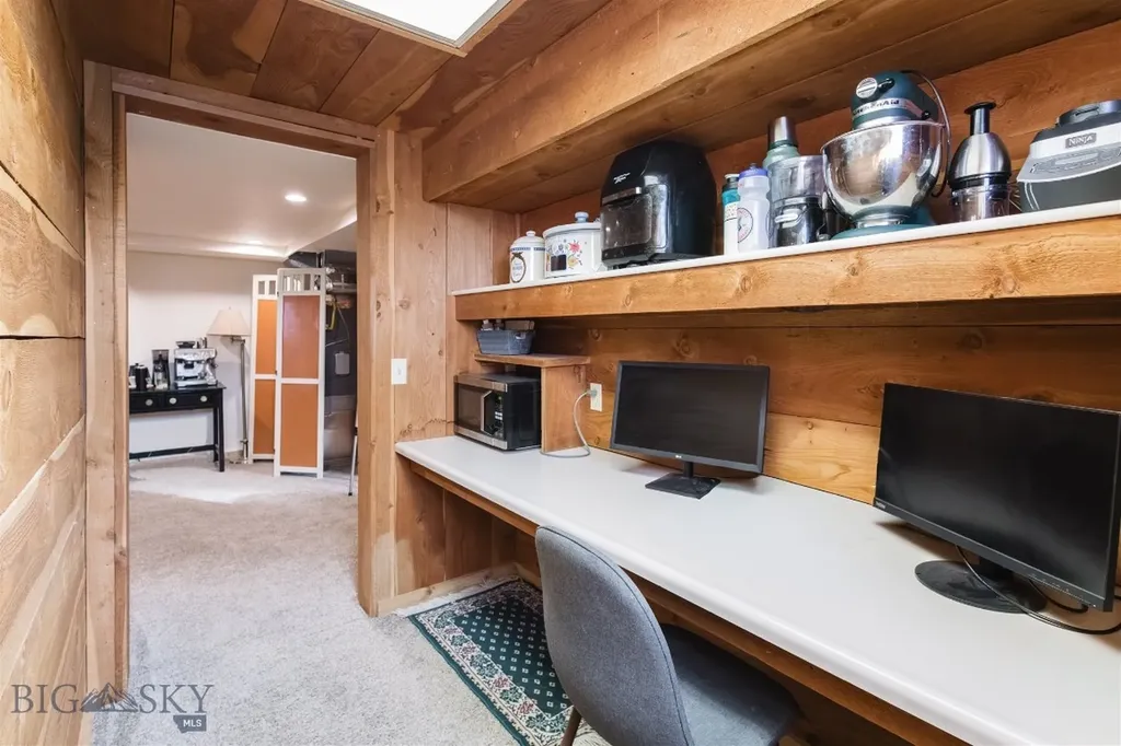 1232 N 8th Avenue Bozeman MT 59715