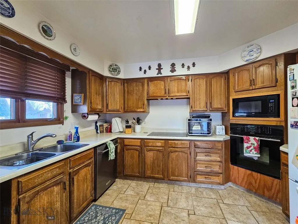 619 Everett Street Big Timber MT 59011