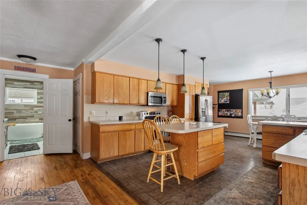 2541 S Main Street Butte MT 59701